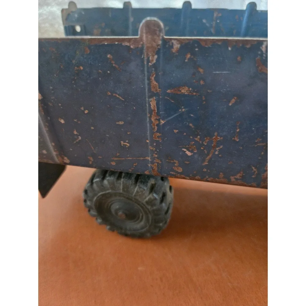 Vintage U.S. Air Force Tin Dump Truck Pressed Steel Military Toy USAF 21W